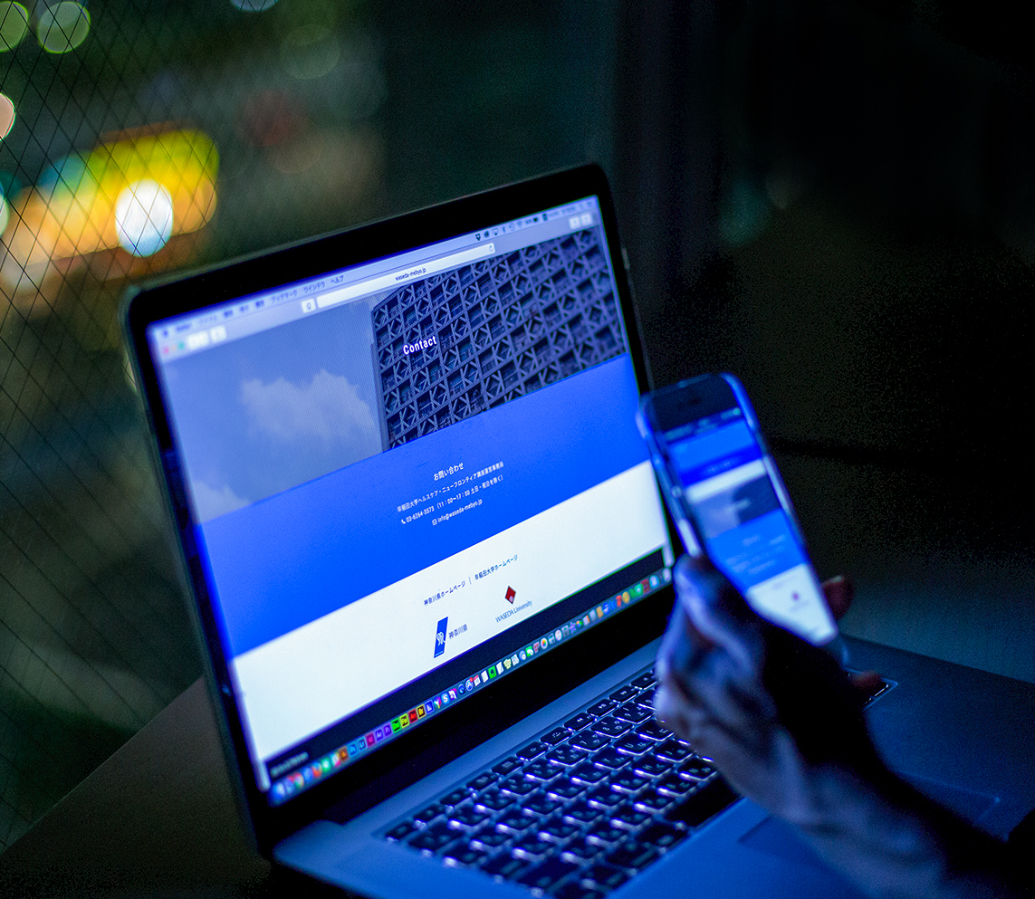 Responsive[[web design.]]